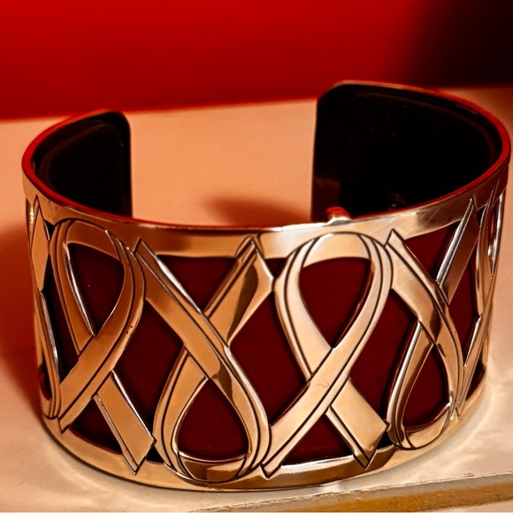 Brighton Elegant Silver and pink Women's Bracelet - breast cancer - Picture 2 of 4